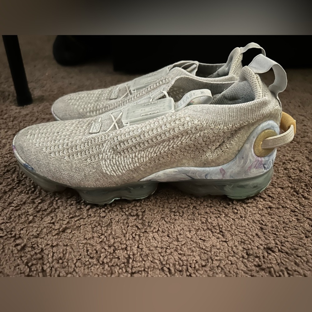 2020
Wmns Air VaporMax 2020 Flyknit 'Summit White'